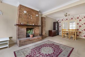 Living Area- click for photo gallery